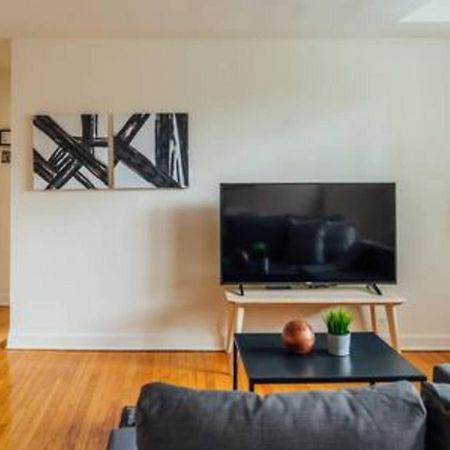 Cozy & Stylish 2Br Apt Near O'Hare Int'L Airport - Central Cozy Dunning Bagian luar foto