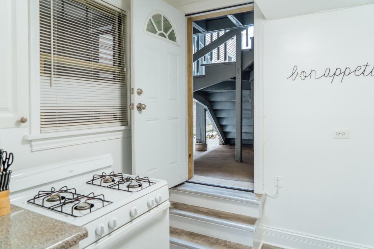 Cozy & Stylish 2Br Apt Near O'Hare Int'L Airport - Central Cozy Dunning Bagian luar foto